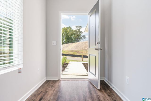 335 JEMISON TRAILS DRIVE, Jemison, AL 35085