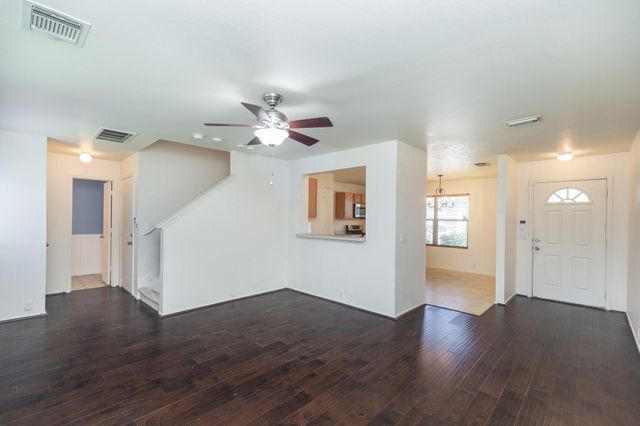 3402 Dartmouth Field Lane, Fresno, TX 77545