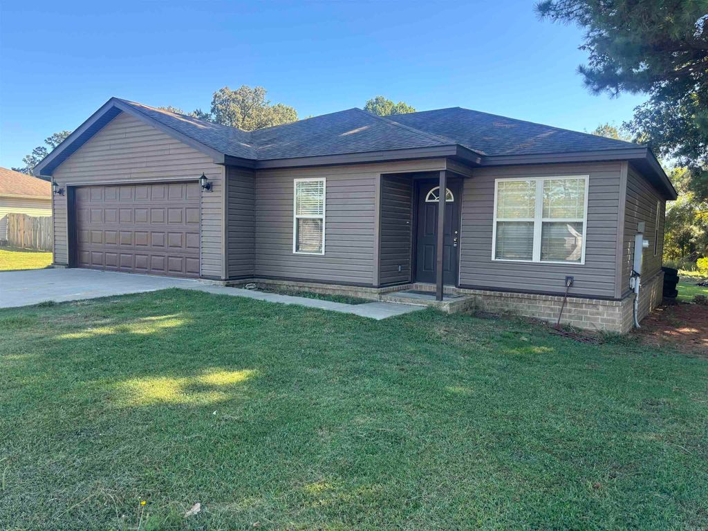 65 Greene 759 Rd, Paragould, AR 72450