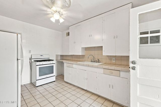 3110 VAN BUREN Avenue, El Paso, TX 79930
