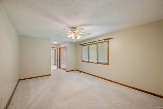 1309 Lea Court, Frankfort, IN 46041