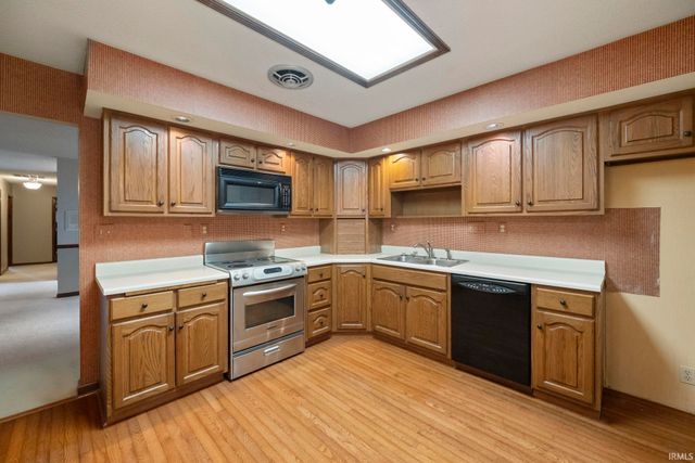 1309 Lea Court, Frankfort, IN 46041