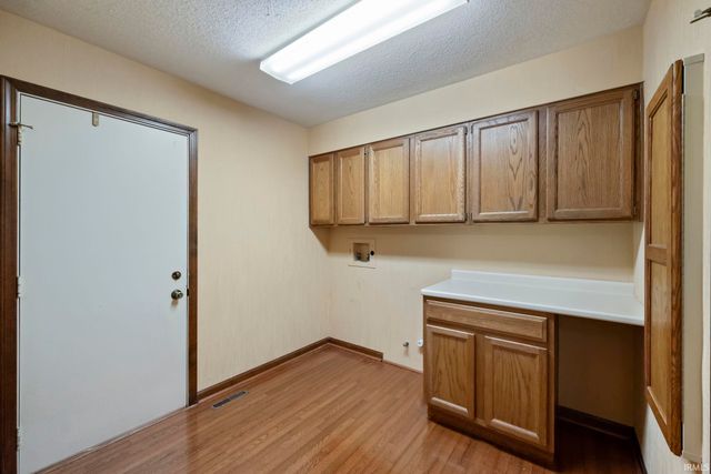 1309 Lea Court, Frankfort, IN 46041