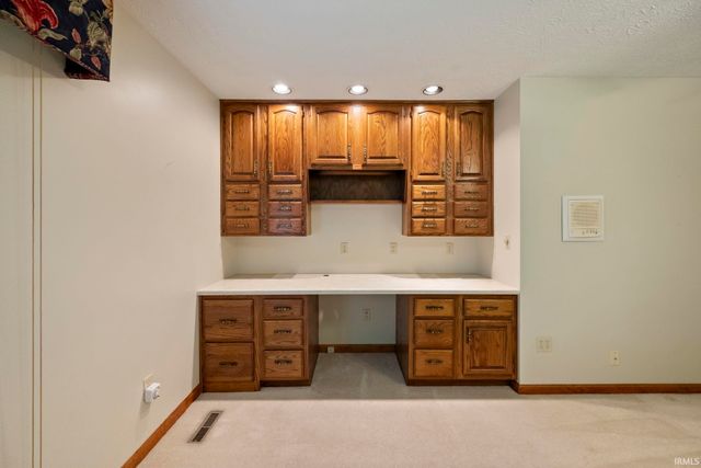 1309 Lea Court, Frankfort, IN 46041