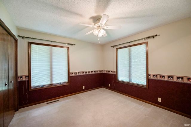 1309 Lea Court, Frankfort, IN 46041