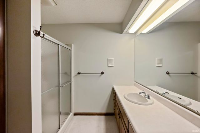 1309 Lea Court, Frankfort, IN 46041