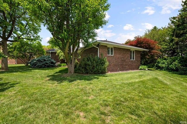1309 Lea Court, Frankfort, IN 46041