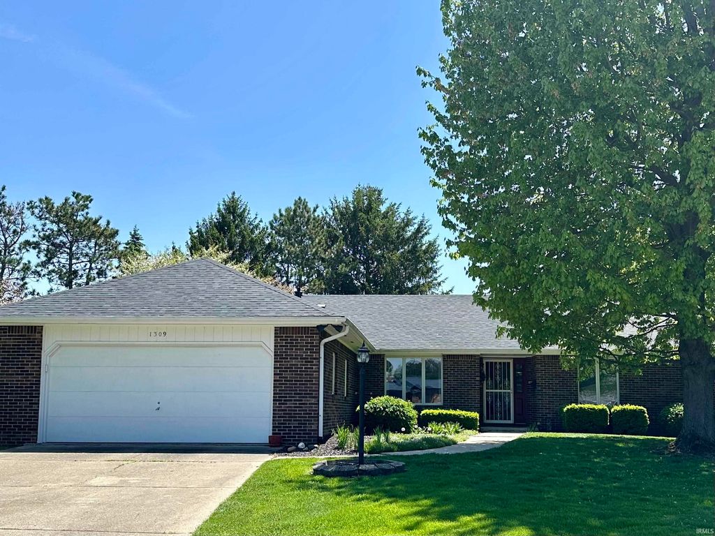 1309 Lea Court, Frankfort, IN 46041