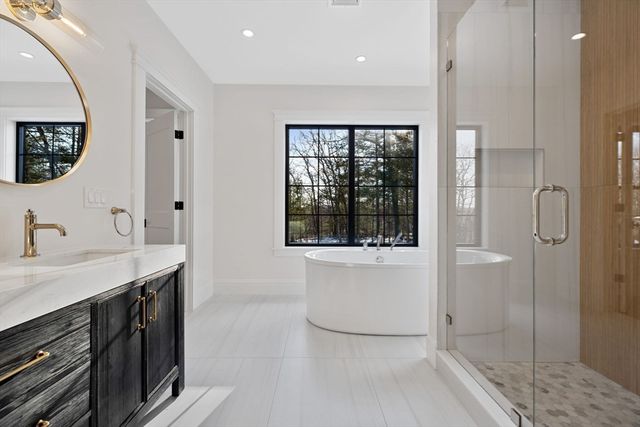 12 Couture Way, Middleton, MA 01949