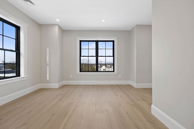 12 Couture Way, Middleton, MA 01949
