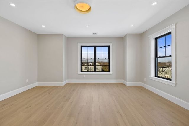 12 Couture Way, Middleton, MA 01949