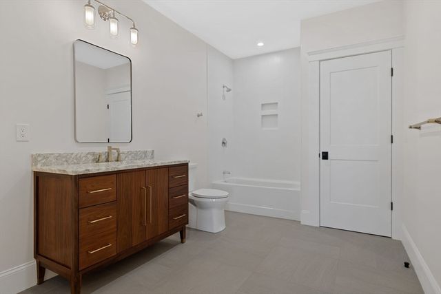 12 Couture Way, Middleton, MA 01949