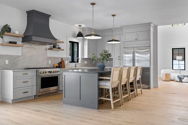 12 Couture Way, Middleton, MA 01949