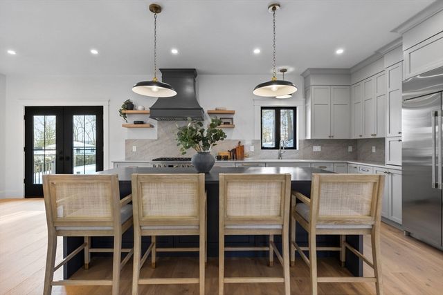 12 Couture Way, Middleton, MA 01949