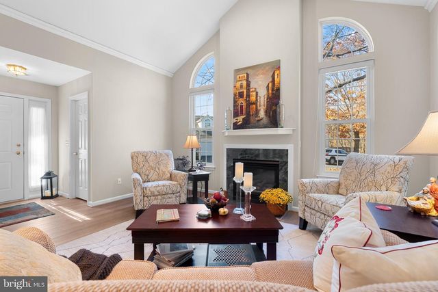 124 HOLLYBUSH CIR, Souderton, PA 18964