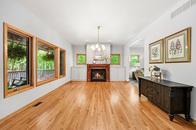 2515 Southwoods Trail, Ann Arbor, MI 48108