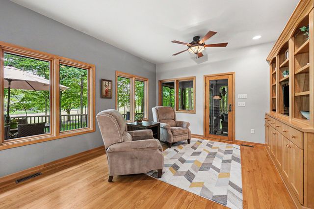 2515 Southwoods Trail, Ann Arbor, MI 48108