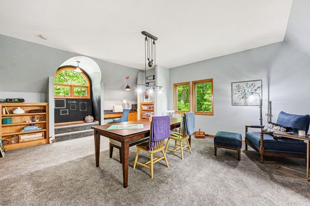 2515 Southwoods Trail, Ann Arbor, MI 48108