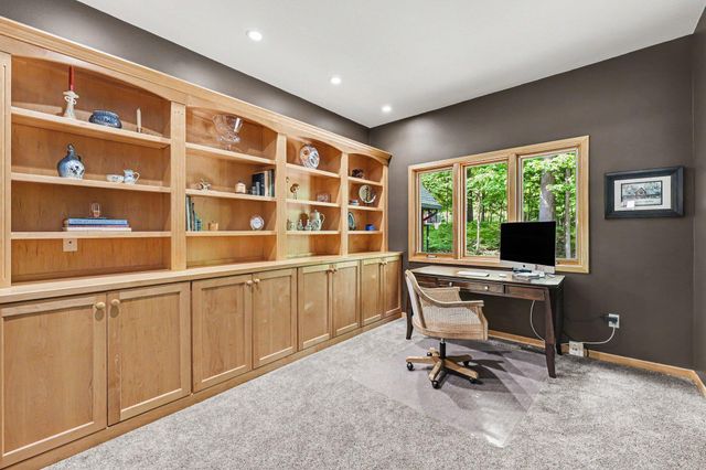 2515 Southwoods Trail, Ann Arbor, MI 48108