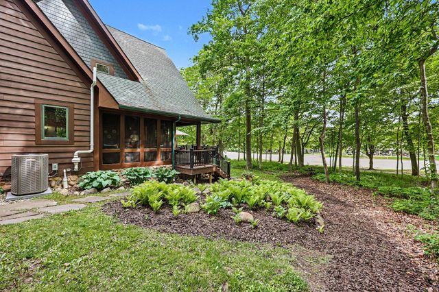 2515 Southwoods Trail, Ann Arbor, MI 48108