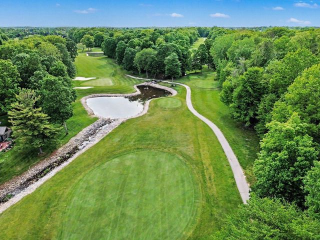 2515 Southwoods Trail, Ann Arbor, MI 48108