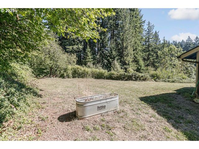 2524 Se MANNTHEY Rd, Corbett, OR 97019