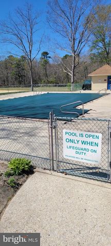 71 MATTIX RUN, Absecon, NJ 08205