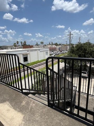 2002 E 5TH AVENUE 302, Tampa, FL 33605