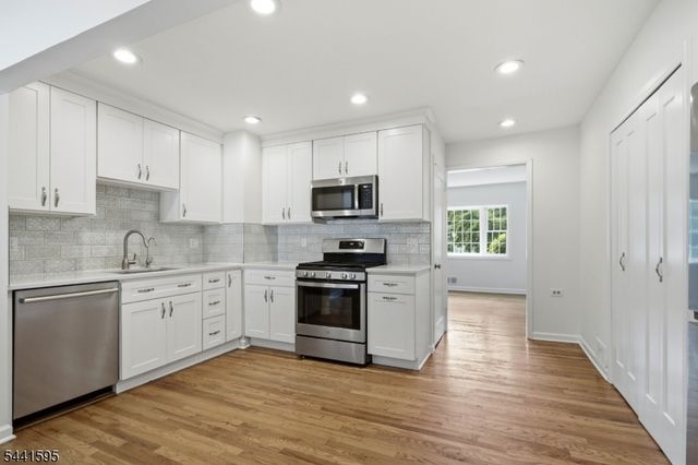 52 Hamilton St, Madison Boro, NJ 07940