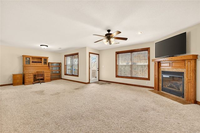 24 Kirby Drive, Bella Vista, AR 72714