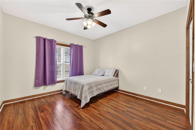 24 Kirby Drive, Bella Vista, AR 72714