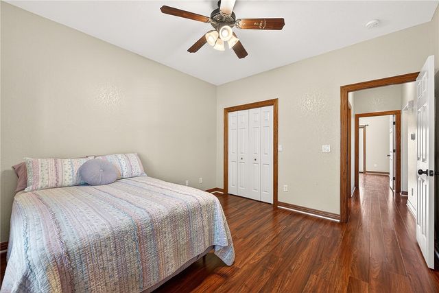 24 Kirby Drive, Bella Vista, AR 72714