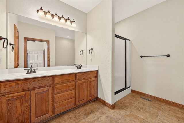 24 Kirby Drive, Bella Vista, AR 72714