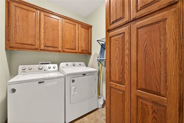 24 Kirby Drive, Bella Vista, AR 72714