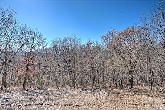 24 Kirby Drive, Bella Vista, AR 72714