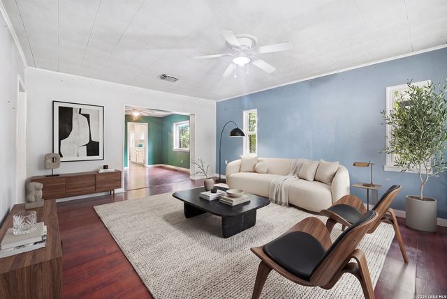 1938 W Kings Hwy, San Antonio, TX 78201