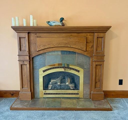 1214 Laurel Avenue, Janesville, WI 53548