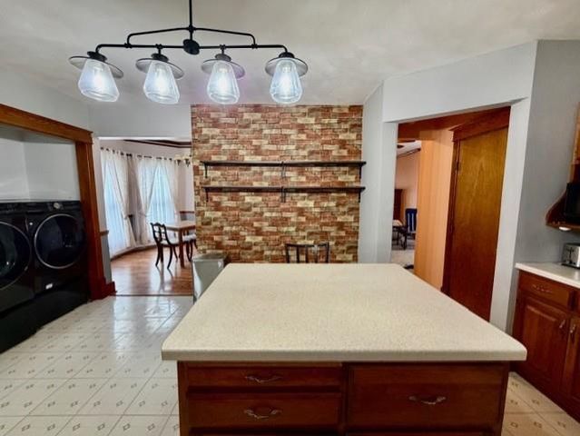 1214 Laurel Avenue, Janesville, WI 53548