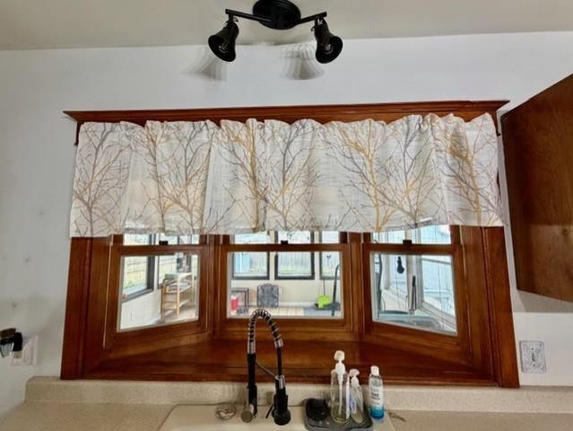 1214 Laurel Avenue, Janesville, WI 53548
