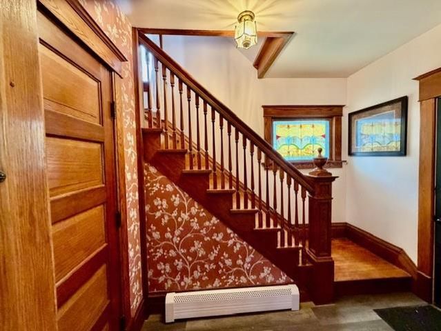 1214 Laurel Avenue, Janesville, WI 53548