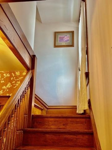1214 Laurel Avenue, Janesville, WI 53548