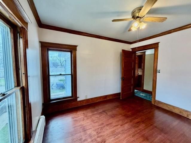 1214 Laurel Avenue, Janesville, WI 53548