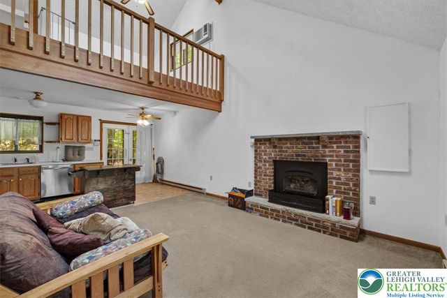 117 Manchester Drive, Lehman Twp, PA 18324