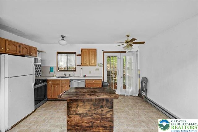 117 Manchester Drive, Lehman Twp, PA 18324