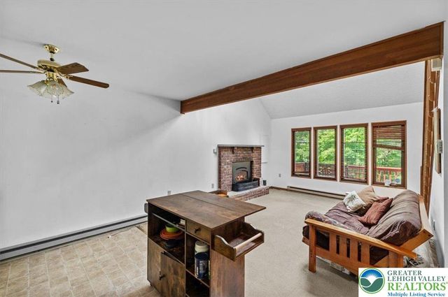 117 Manchester Drive, Lehman Twp, PA 18324