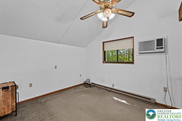 117 Manchester Drive, Lehman Twp, PA 18324