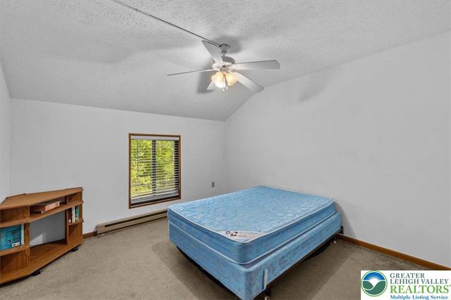 117 Manchester Drive, Lehman Twp, PA 18324