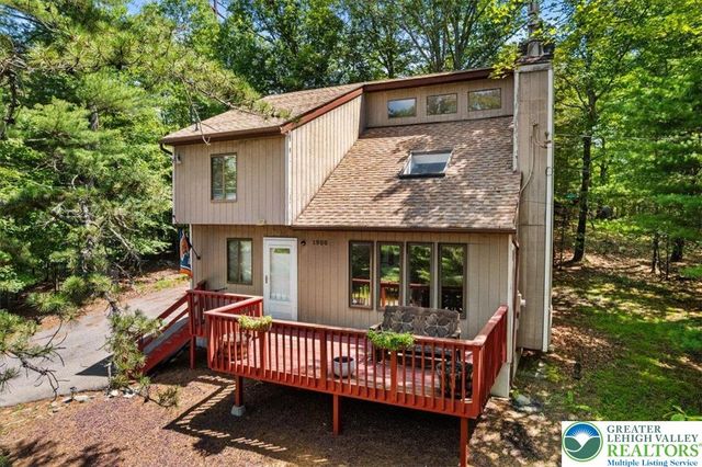 117 Manchester Drive, Lehman Twp, PA 18324