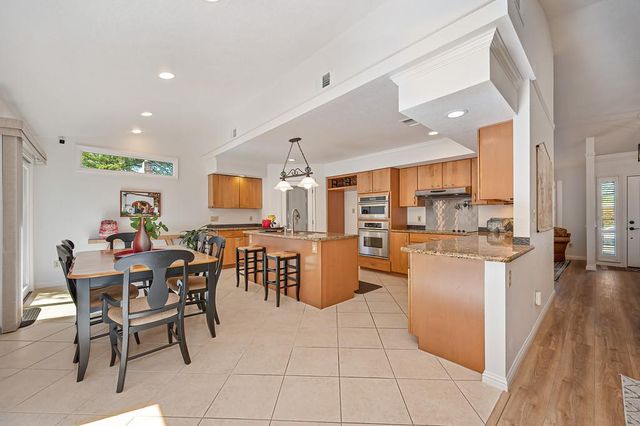 152 Amaya Dr, Folsom, CA 95630