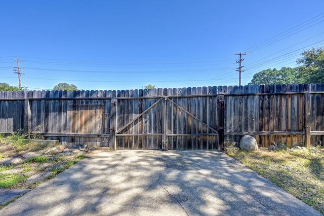 152 Amaya Dr, Folsom, CA 95630